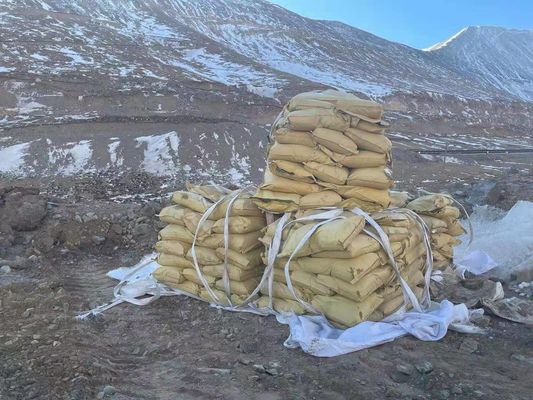 Granular Powder Yard Dust Suppression Yellowish Road Dust Control Products